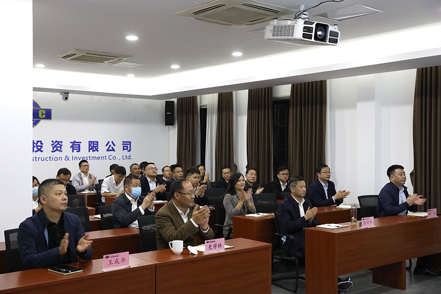 2T8A9083.jpg 2T8A9083.jpg